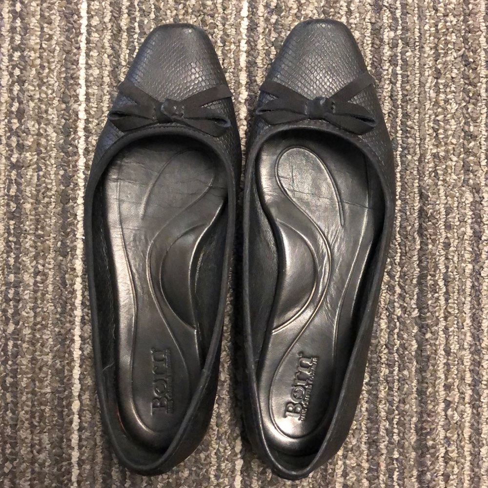 Black Leather Ballet Flats